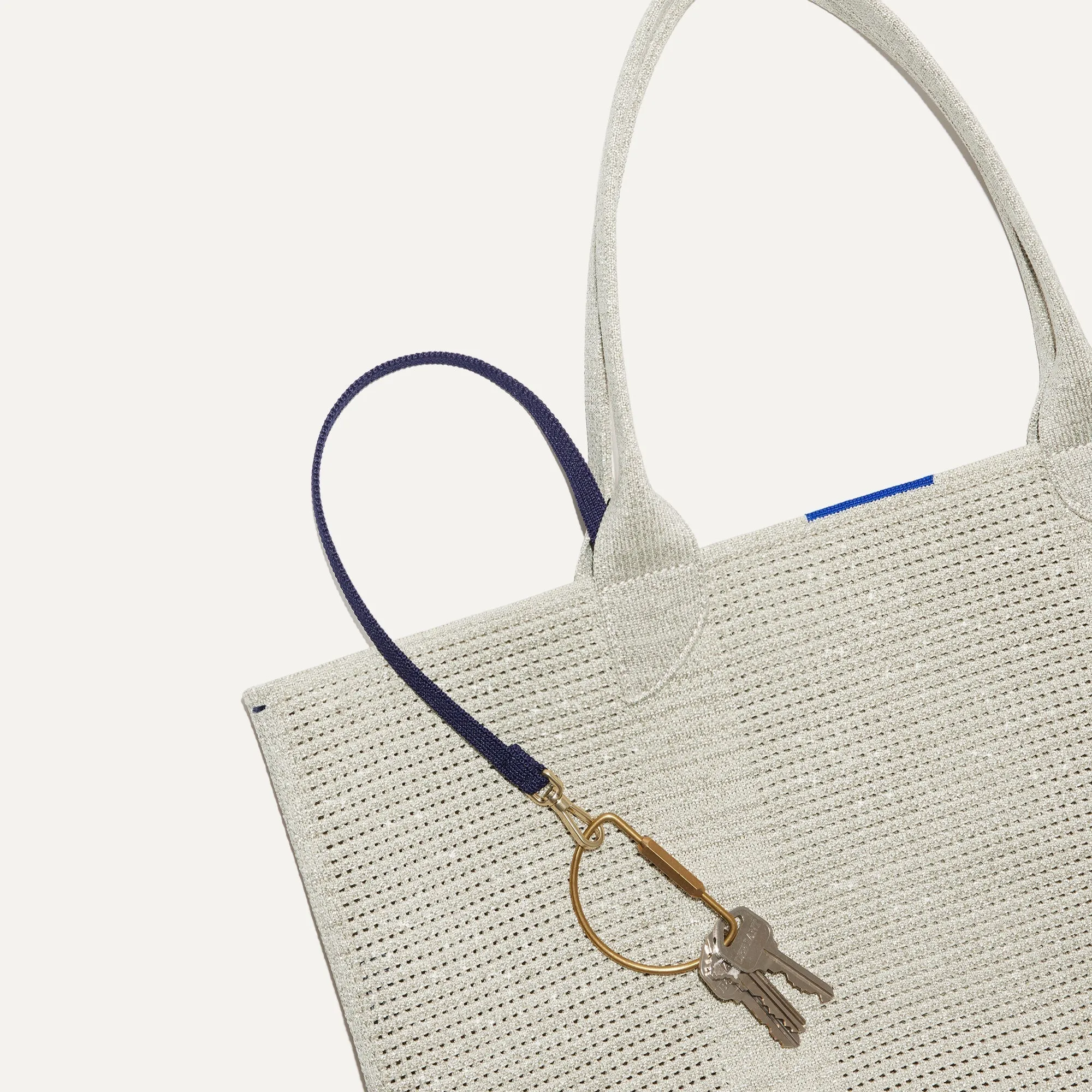 The Lightweight Tote - Diamond Metallic