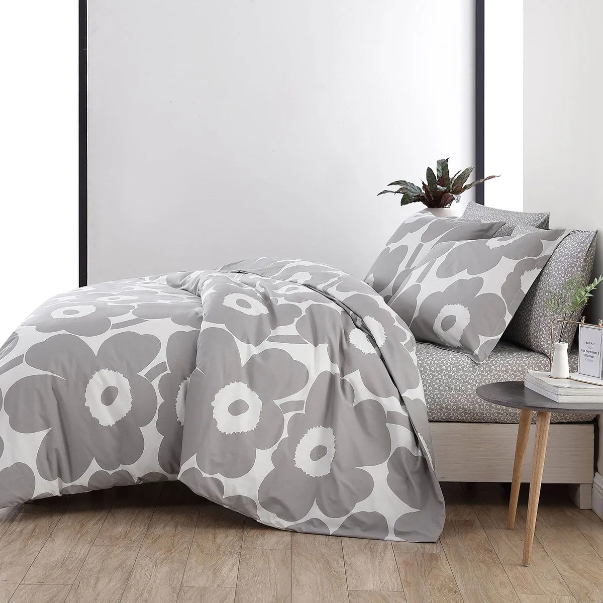 unikko grey queen duvet set